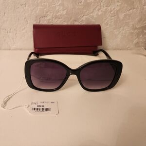Gucci Black Sunglasses